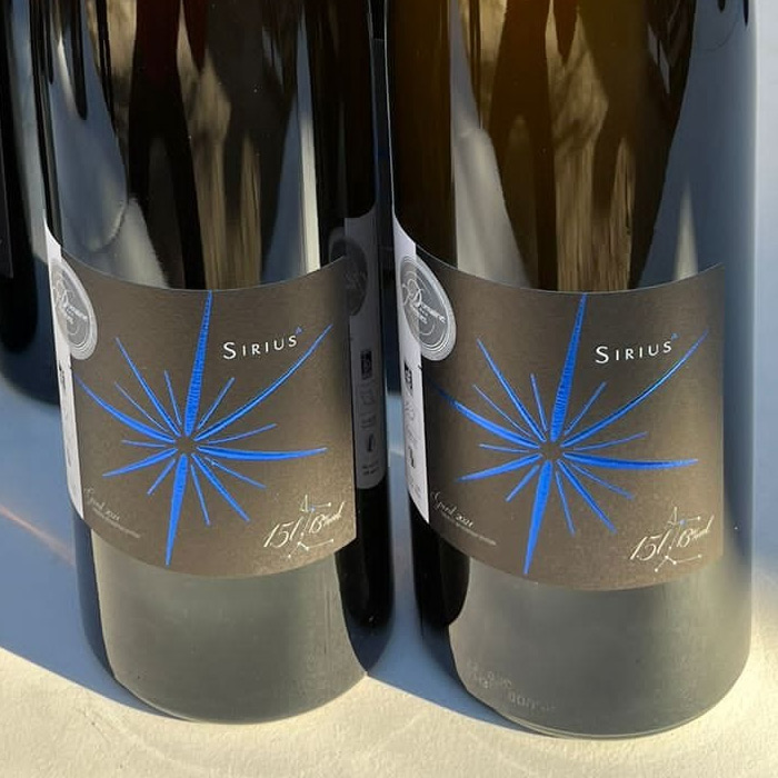 Design d'étiquette de vin du domaine en biodynamie